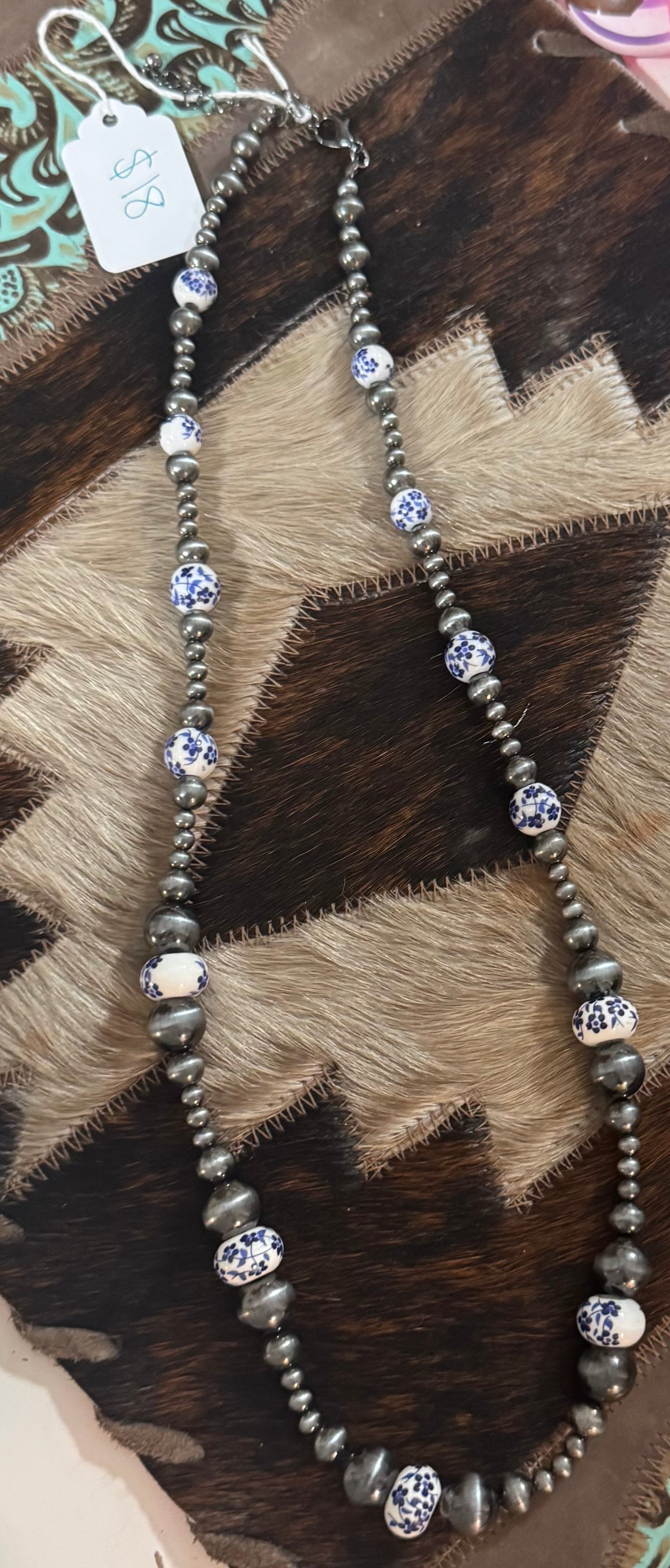 Pretty Pearls Necklace