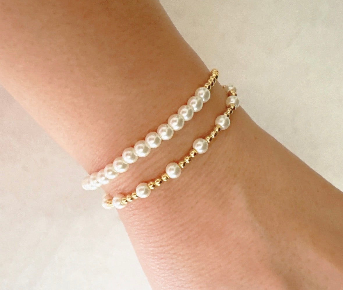 Pearly Girly Bracelet Set