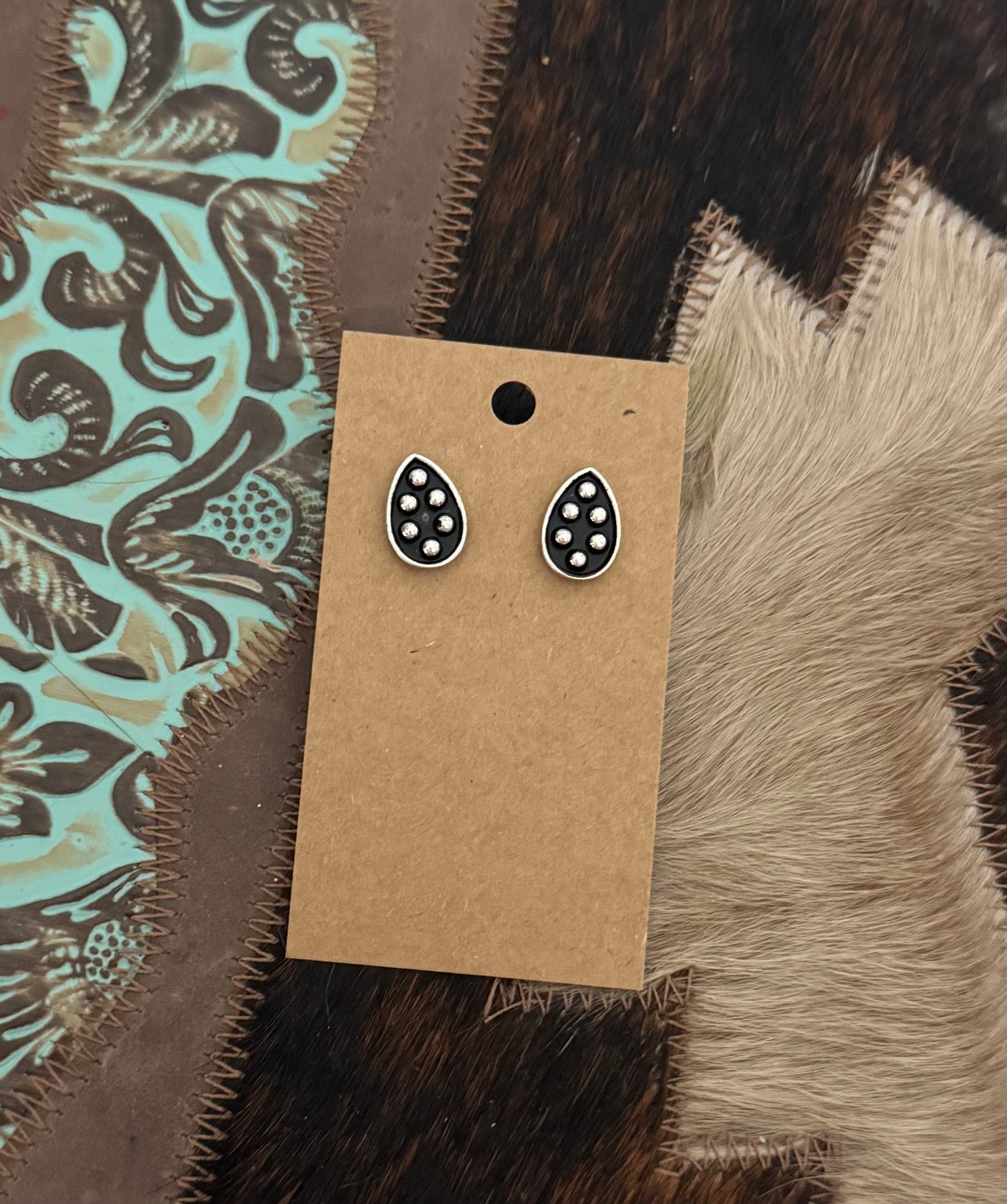 Iridessa Studs
